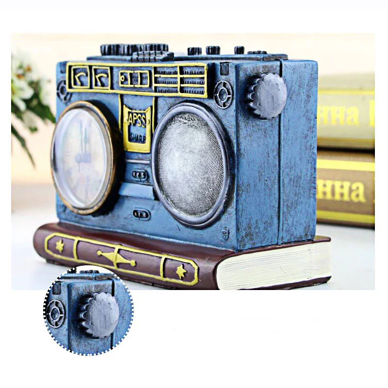Tirelire <br> Radio Vintage